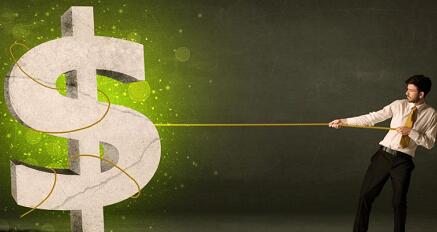 2017年哪个小额投资理财产品收益高?_基金买